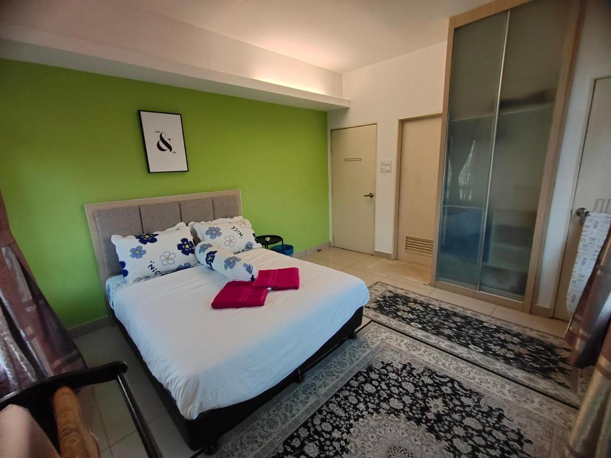 2 Rooms Homestay Deviana Wakaf Che Yeh Kota Bharu Exterior foto